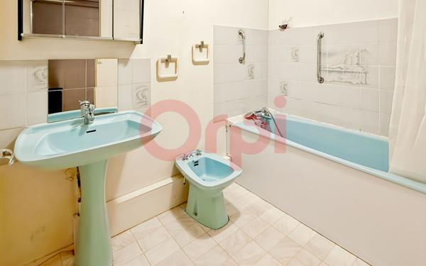 Appartement à vendre    6 pièces • 168,65 m2 Lyon 9