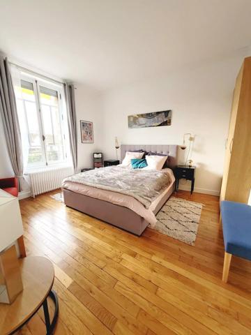 Vente Maison 9 pièces 155 m2 à Clamart