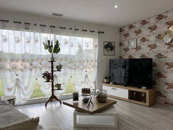 Maison à vendre |  Antonne-et-Trigonant |  4 pièces | 104 m²