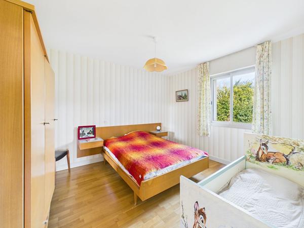 RARE ! EMPLACEMENT EXCEPTIONNEL POUR CETTE MAISON DE 194M2 HABITABLE SUR TERRAIN DE 3325M2 , Latresne RARE ! EMPLACEMENT EXCEPTIONNEL POUR CETTE MAISON DE 194M2 HABITABLE SUR TERRAIN DE 3325M2 , Latresne