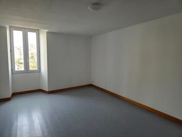 Appartement Bressuire Noirterre 3 pièce(s) 108.30 m2