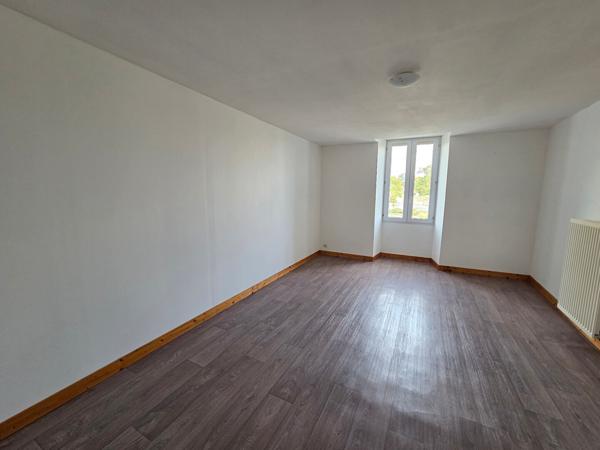 Appartement Bressuire Noirterre 3 pièce(s) 108.30 m2