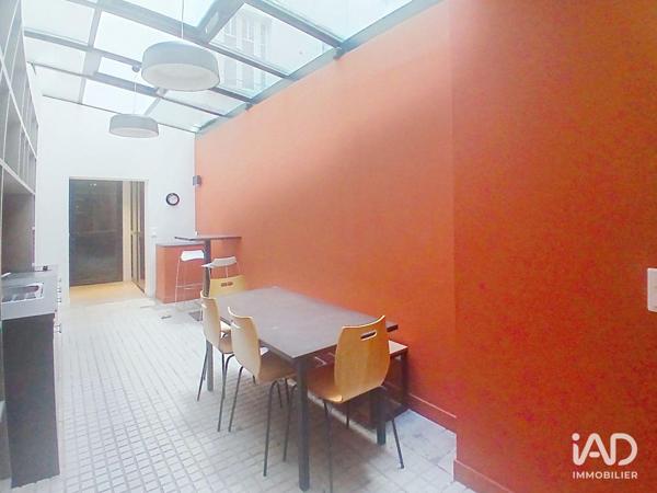 Location bureaux 118 m² Paris 19