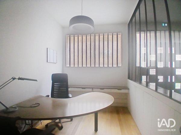 Location bureaux 118 m² Paris 19