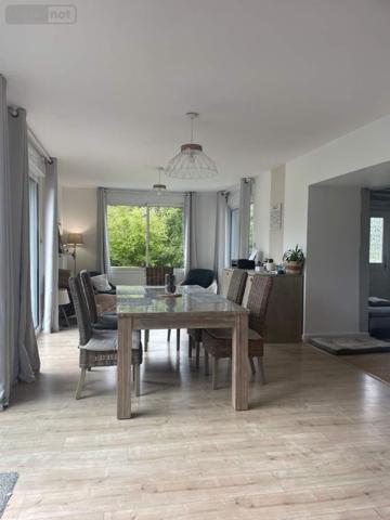 Maison à vendre à Mayenne en Mayenne (53100), ref : 046/818