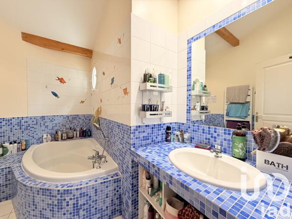 Maison à vendre 9 pièces 210 m² Poncin