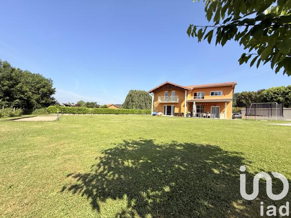 Maison à vendre 9 pièces 210 m² Poncin