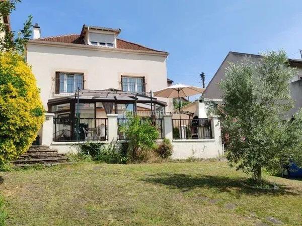 Vente Maison 6 pièces 128 m2 à Villeneuve-Saint-Georges