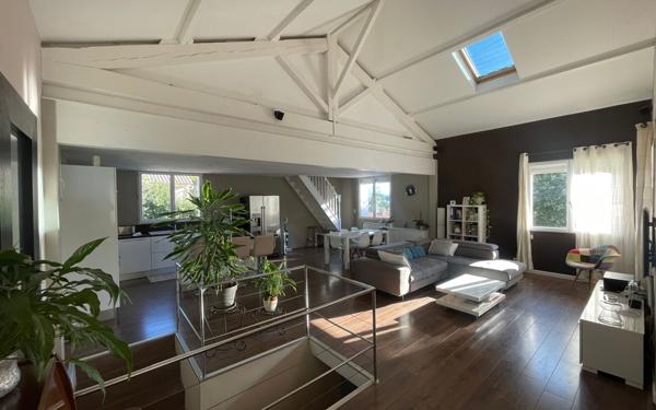 Maison à vendre    4 pièces • 100 m2 La Seyne-sur-Mer