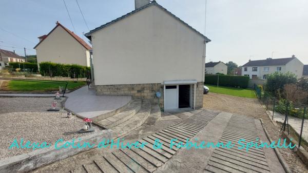 Maison de plain pieds sur sous-sol total