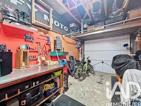 Maison à vendre 5 pièces 93,42 m² Sainte-Pazanne