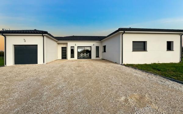 Maison à vendre    5 pièces •  Castelsarrasin