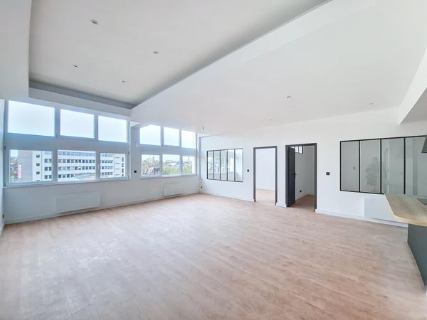 Loft 3 pièces - 104 m²