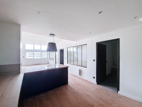 Loft 3 pièces - 104 m²