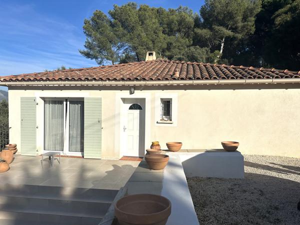 Maison individuelle avec piscine