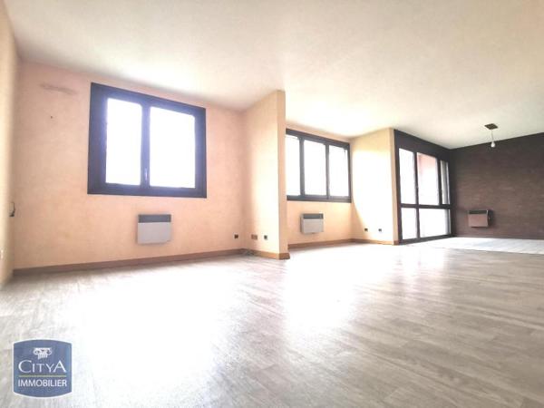 Appartement à louer 3 pièces 98m²