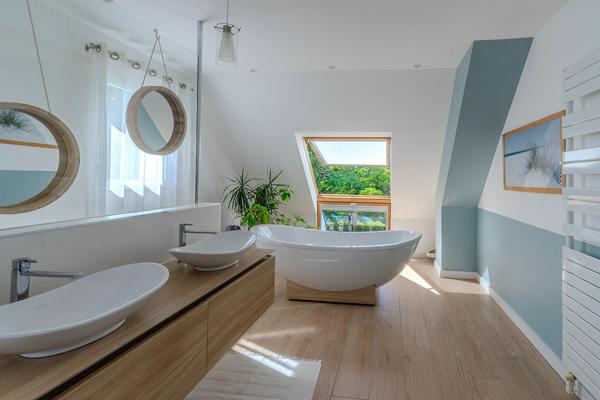Maison d’architecte aux belles prestations à Porcé