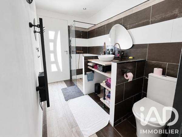 Maison à vendre 8 pièces 186 m² Saint-Maximin-la-Sainte-Baume