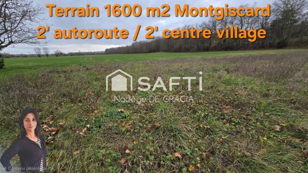 Beau terrain constructible plat et viabilisé