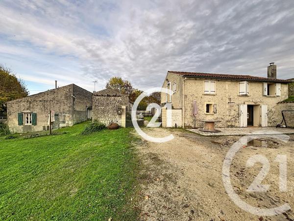 Maison à vendre  5 pièces - 100 m2 SALLES D ANGLES - 16