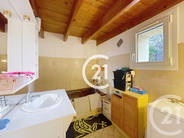 Maison à vendre  5 pièces - 100 m2 SALLES D ANGLES - 16