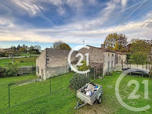 Maison à vendre  5 pièces - 100 m2 SALLES D ANGLES - 16