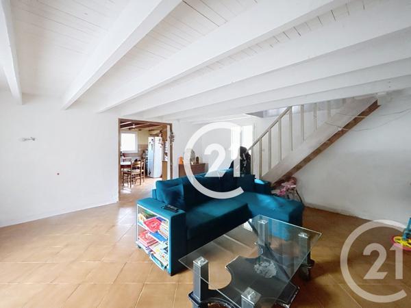 Maison à vendre  5 pièces - 100 m2 SALLES D ANGLES - 16