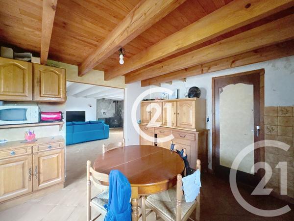 Maison à vendre  5 pièces - 100 m2 SALLES D ANGLES - 16