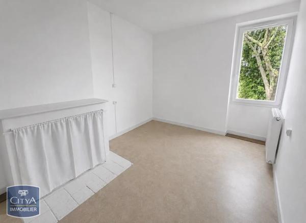 Appartement à louer 4 pièces 95.63m² Bouniagues (24560)