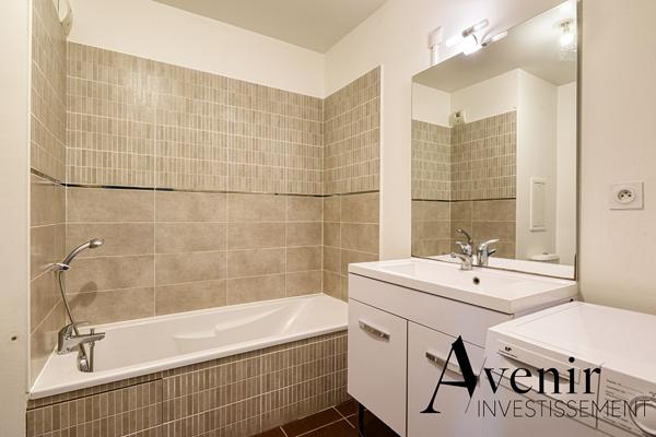 Saint Priest -Appartement T2 de 41m2 avec place de parking Saint priest Saint Priest -Appartement T2 de 41m2 avec place de parking Saint priest