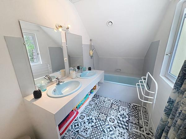 Maison familiale à venir découvrir sur Brain-sur-Allonnes de 150m², proche Saumur