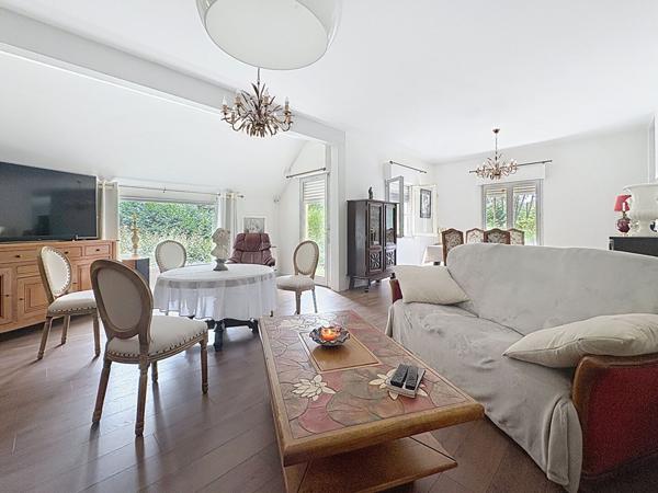 Maison familiale à venir découvrir sur Brain-sur-Allonnes de 150m², proche Saumur