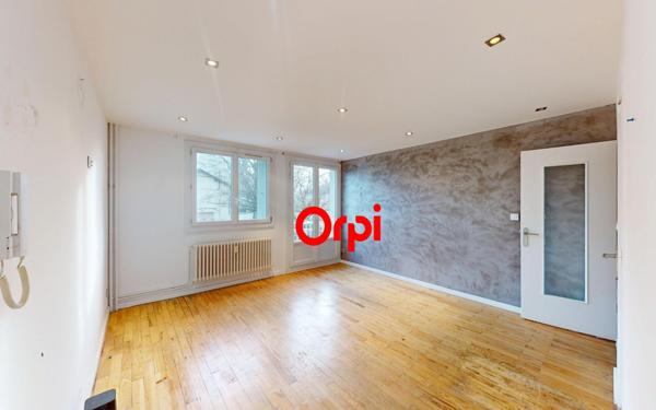 Appartement à vendre    3 pièces • 56 m2 Vaulx-en-Velin