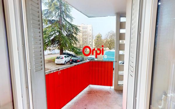 Appartement à vendre    3 pièces • 56 m2 Vaulx-en-Velin