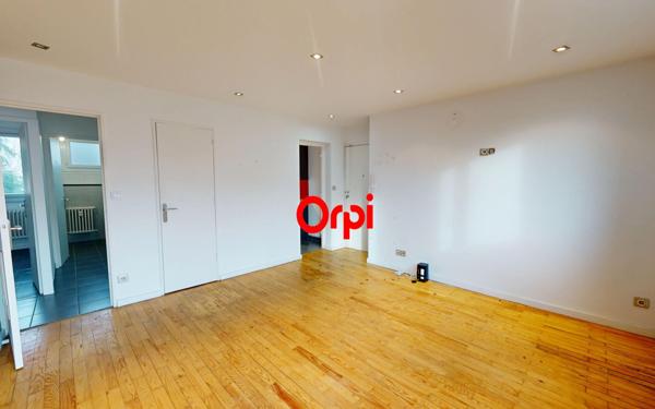 Appartement à vendre    3 pièces • 56 m2 Vaulx-en-Velin