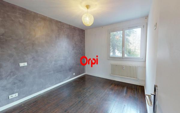 Appartement à vendre    3 pièces • 56 m2 Vaulx-en-Velin