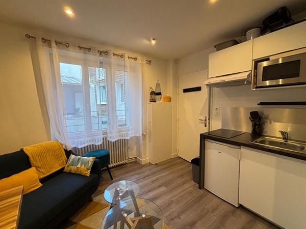 Immeuble à vendre à Vannes - 6 appartements - pas de copropriété cour extérieure