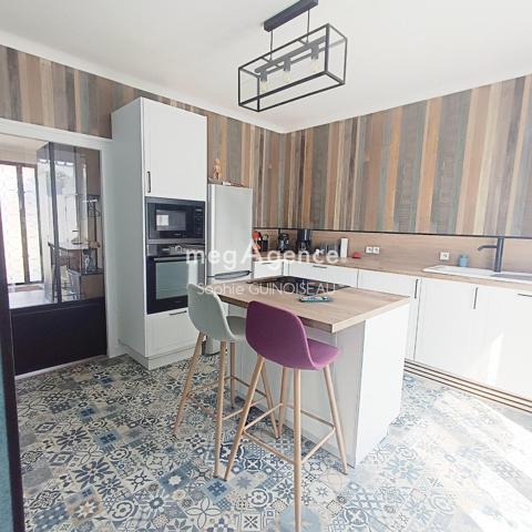 Maison à SAINT-LEGER-SOUS-CHOLET, 49280 - 4 pièces 120m²