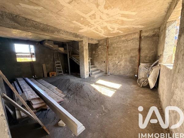 Immeuble à vendre 180 m² Cilaos