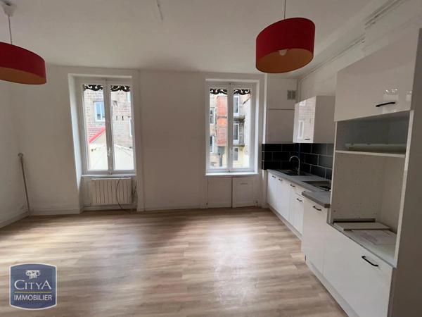 Appartement à louer 2 pièces 45m² Saint-Étienne (42000)