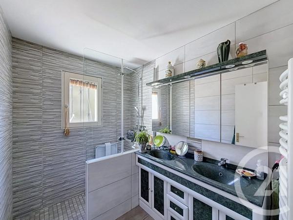 Maison à vendre  5 pièces - 91,83 m 2   COURNON D AUVERGNE  - 63