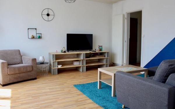Appartement à vendre    5 pièces • 81,07 m2 Mérignac