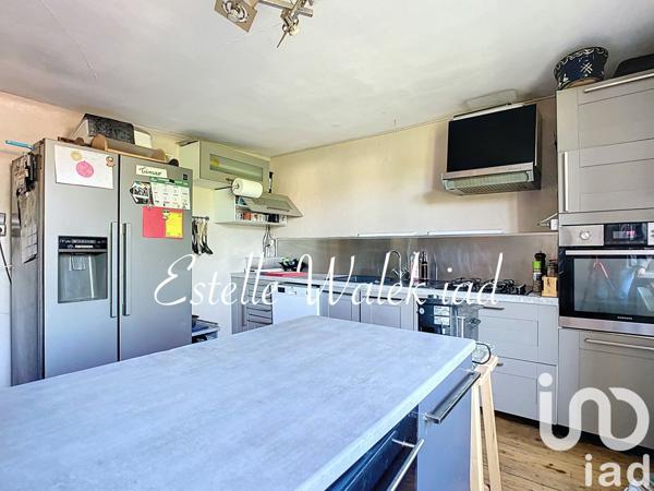 Maison 6 pièces de 135 m² à Rosières-aux-Salines (54110)