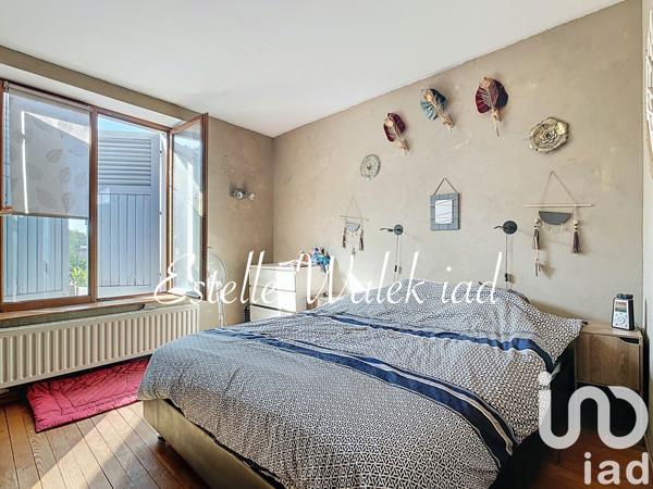 Maison 6 pièces de 135 m² à Rosières-aux-Salines (54110)