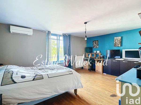 Maison 6 pièces de 135 m² à Rosières-aux-Salines (54110)