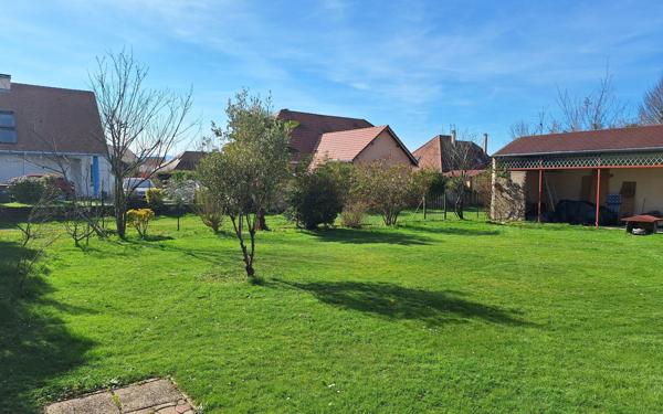 Maison à vendre    3 pièces •  Lescar