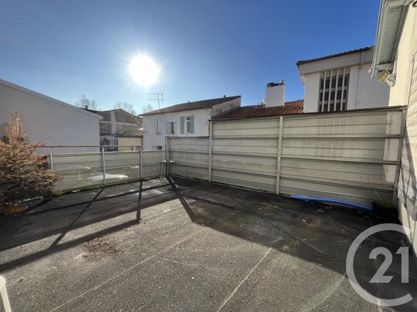 Immeuble à vendre  253,30 m2 MONT DE MARSAN - 40