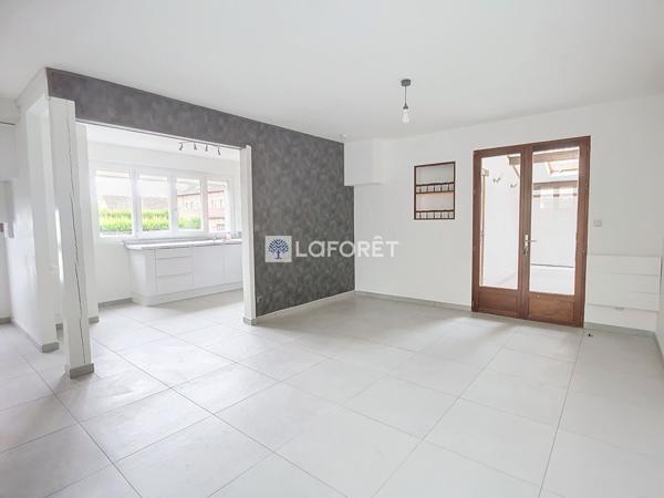 Location maison près de Tergnier - 3 pièce(s) - 80 m² - 650 €/mois