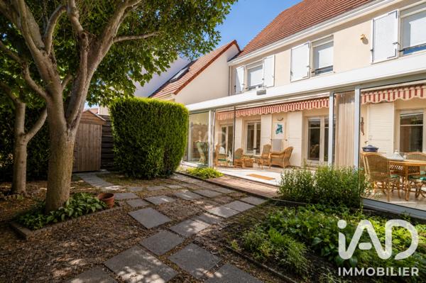 Maison à vendre 5 pièces 163 m² Rungis