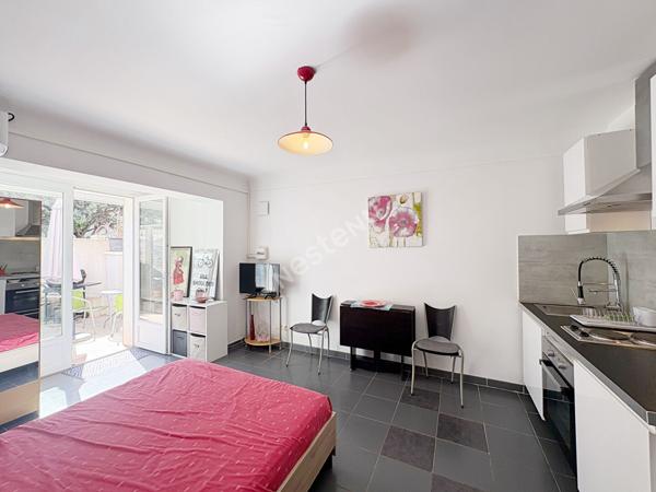 HYERES L' AYGUADE - Maison - 4 logements - 144m2